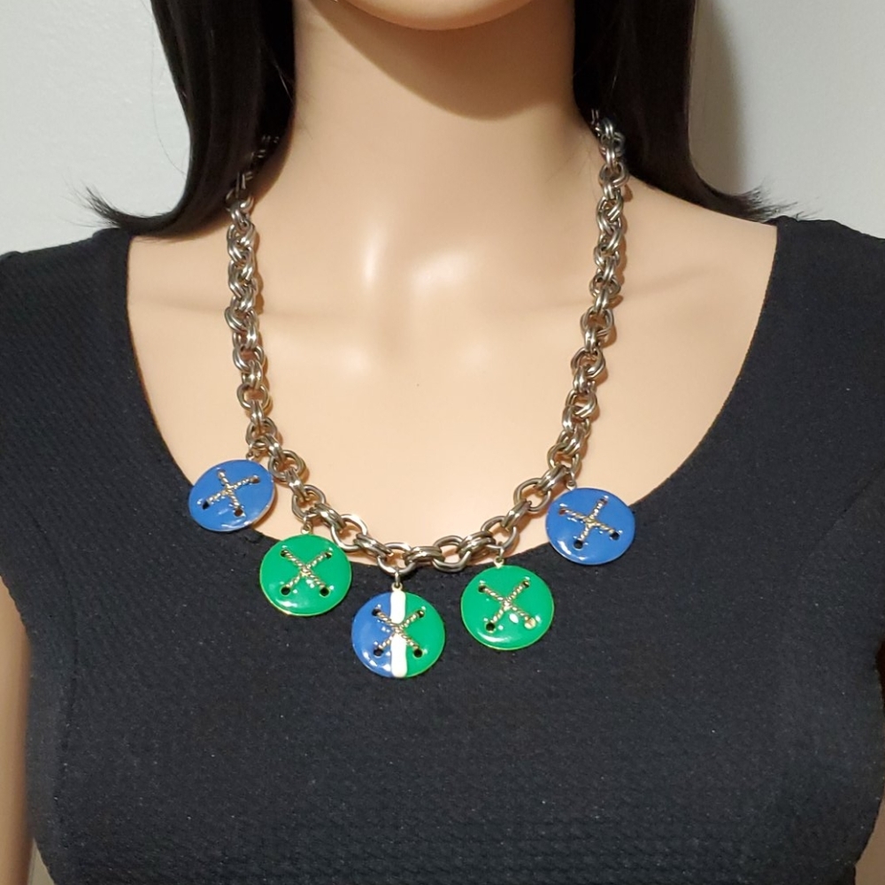 Don-Lin Vintage Button Necklace